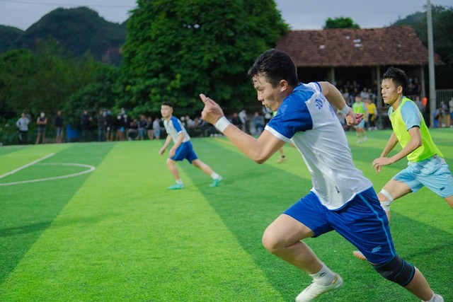 于困境的达 于困境的达